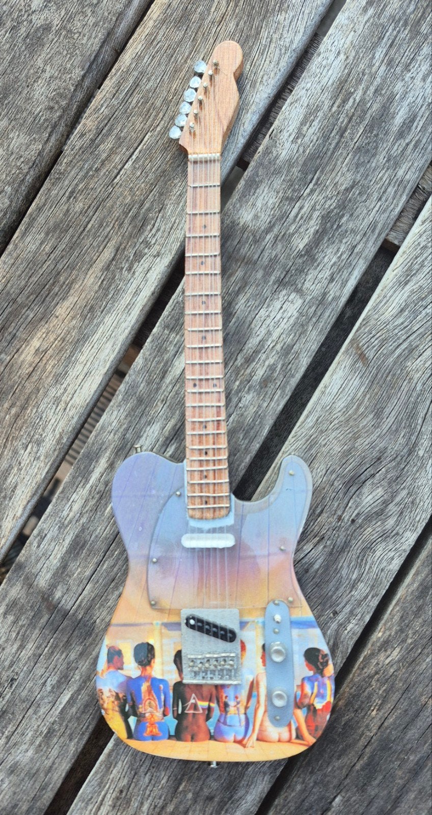 Miniatuur gitaar met uniek Pink Floyd design, Ophalen of Verzenden