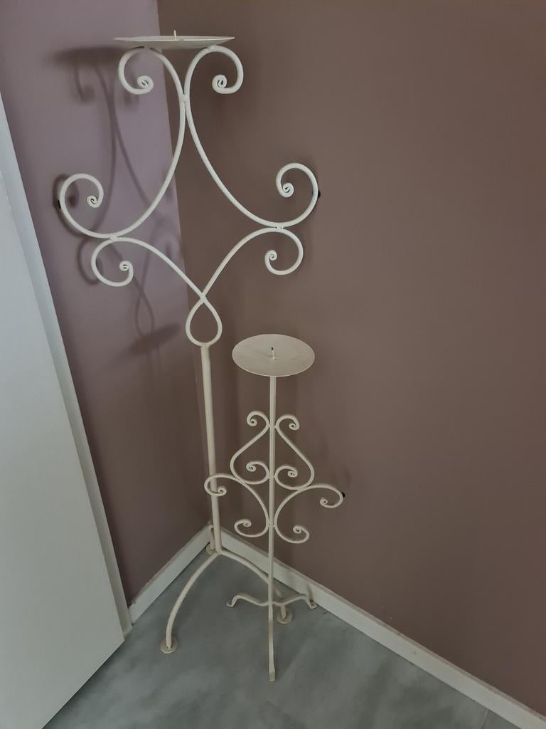 Set van 2 sierlijke metalen kandelaars - 92cm en 59cm, Ophalen of Verzenden