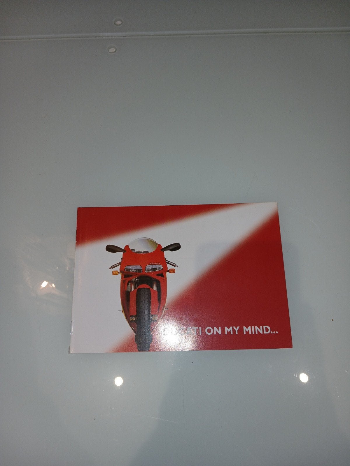 Mooie Ducati motor folder - Diverse modellen, Boeken, Ophalen of Verzenden