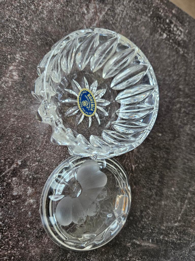 Vintage Bohemia Kristal Bonbonnière / Sieradendoosje, Antiek en Kunst, Antiek | Glas en Kristal, Ophalen of Verzenden
