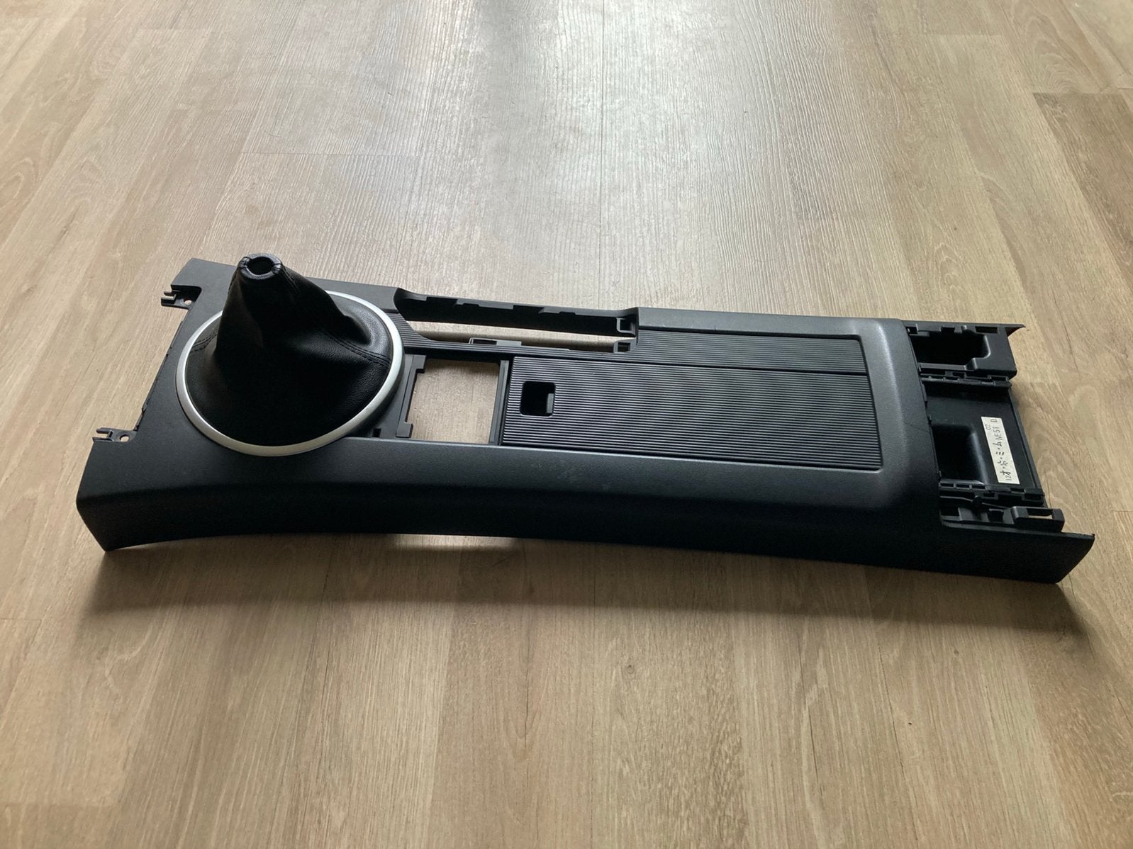 Middenconsole Mazda MX5 NC onderdeelnr NE5164421, Auto-onderdelen, Ophalen, Gebruikt, Mazda@mazda.nl, Mazda