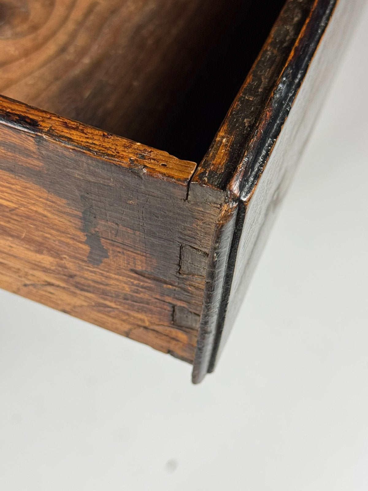 Engelse bijzettafel 17e eeuw, Antiek en Kunst, Antiek | Meubels | Tafels, Ophalen
