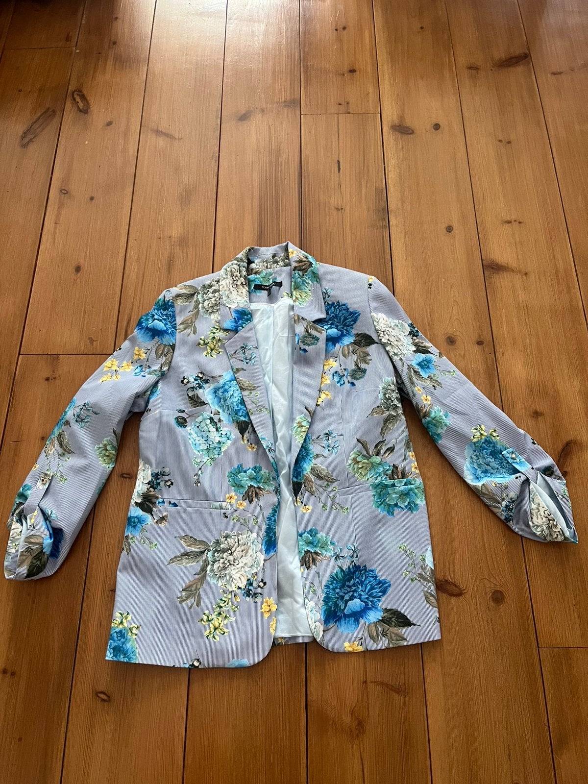 Mooie blauw gekleurde blazer Marie Mero, L, Kleding | Dames, Verzenden, Zo goed als nieuw, Maat 42/44 (L), Blauw