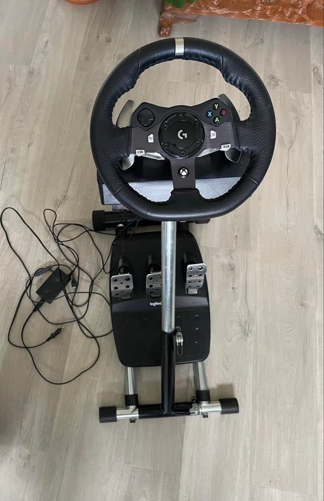 Logitech G920/G29 met Wheel Stand Pro voor Xbox & PC, Ophalen of Verzenden, Zo goed als nieuw, Stuurtje of Sportattribuut, Xbox Series S