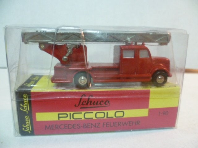 Schuco Piccolo Mercedes Feuerwehr brandweer 1:90 modelauto., Hobby en Vrije tijd, Modelauto's | Overige schalen, Ophalen of Verzenden