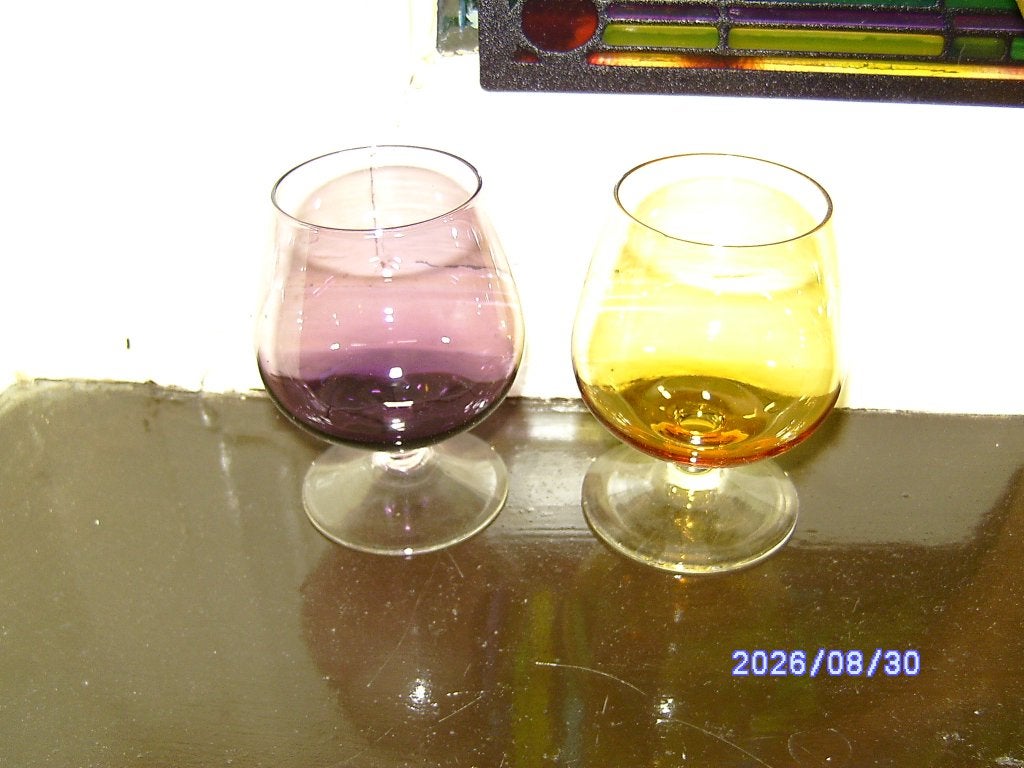 glas Leerdam Max Verboeket model Carnaval 2 cognac glaasjes, Ophalen of Verzenden, Gebruikt, Borrel- of Shotglas