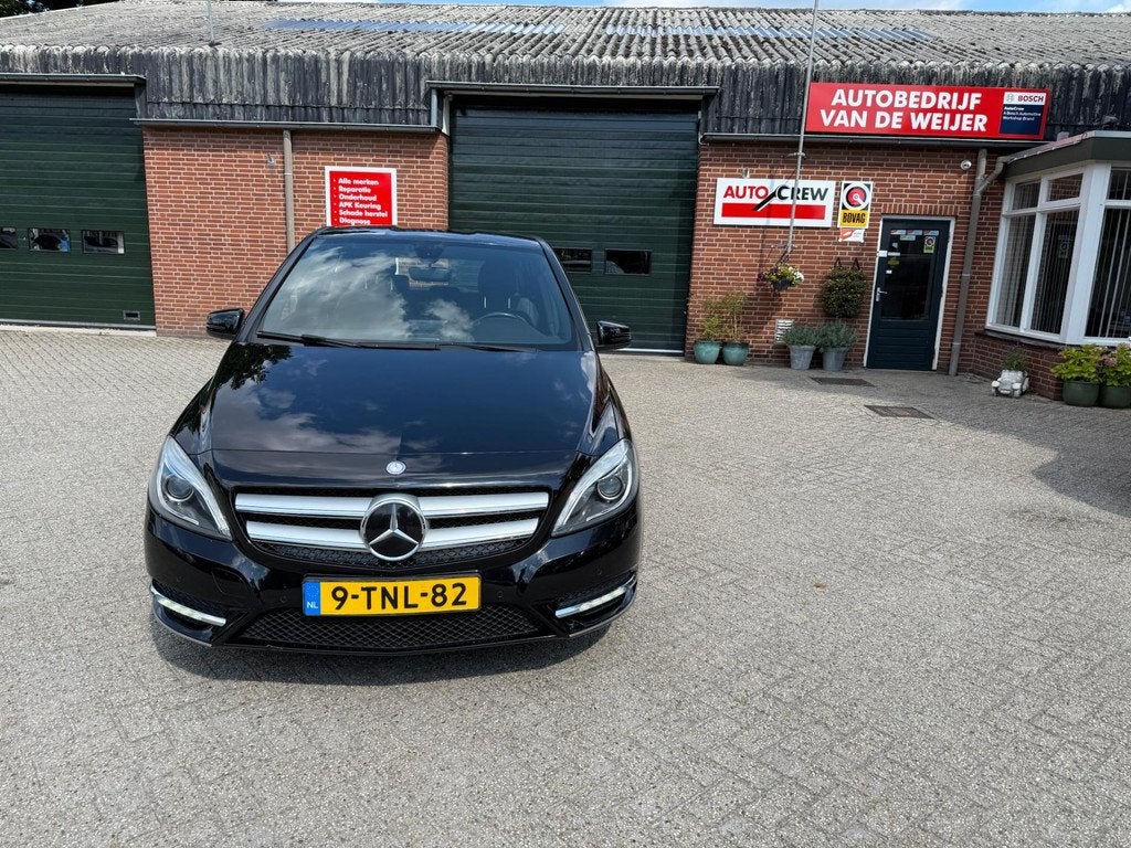Mercedes-Benz B-klasse 180 Ambition Xenon Cruise Navi, Auto's, 1325 kg, Gebruikt, 4 cilinders, Leder en Stof