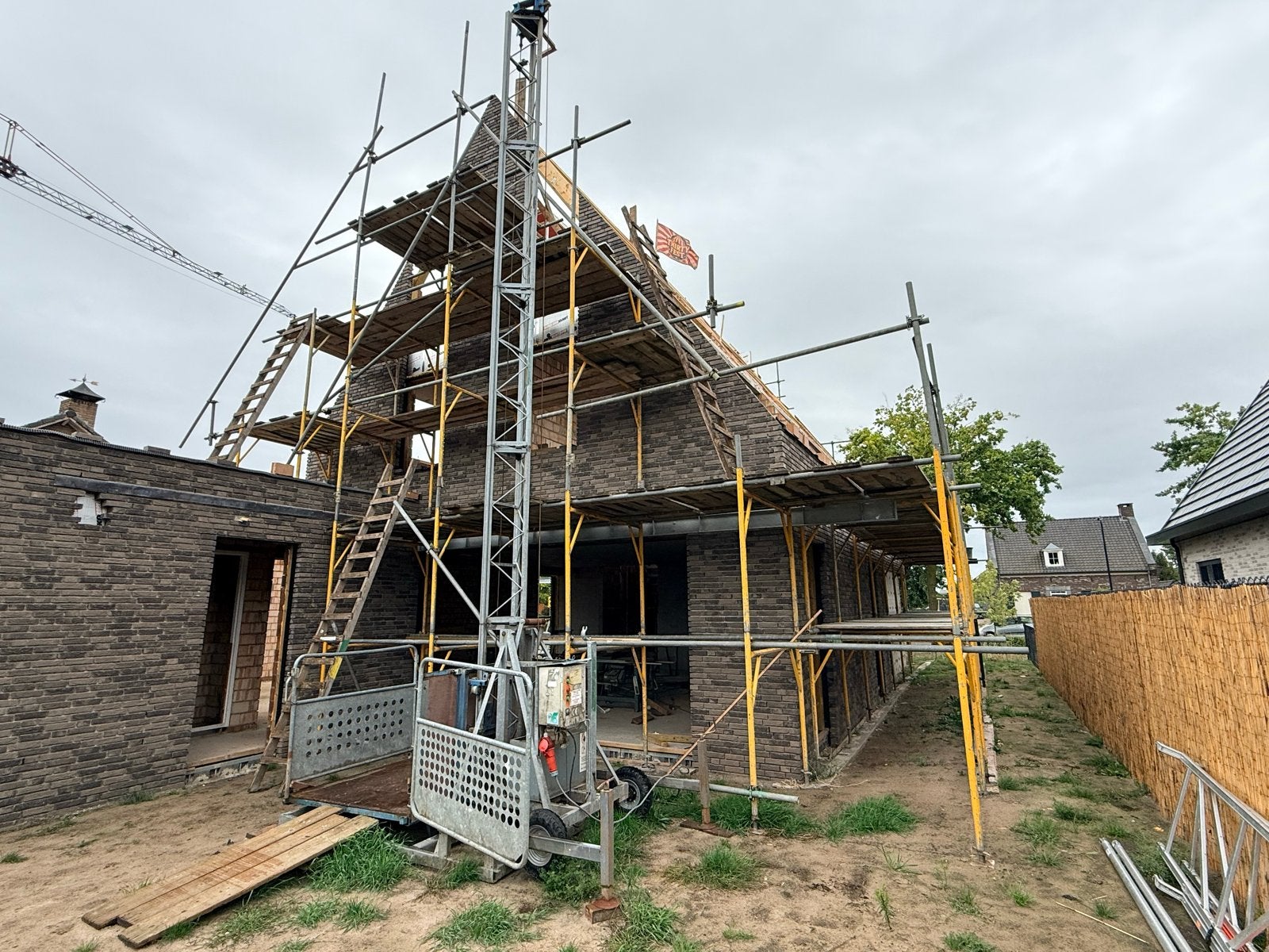 Complete steiger voor bouw of renovatie, Ophalen of Verzenden, Gebruikt, Gevelsteiger, 5 meter of hoger