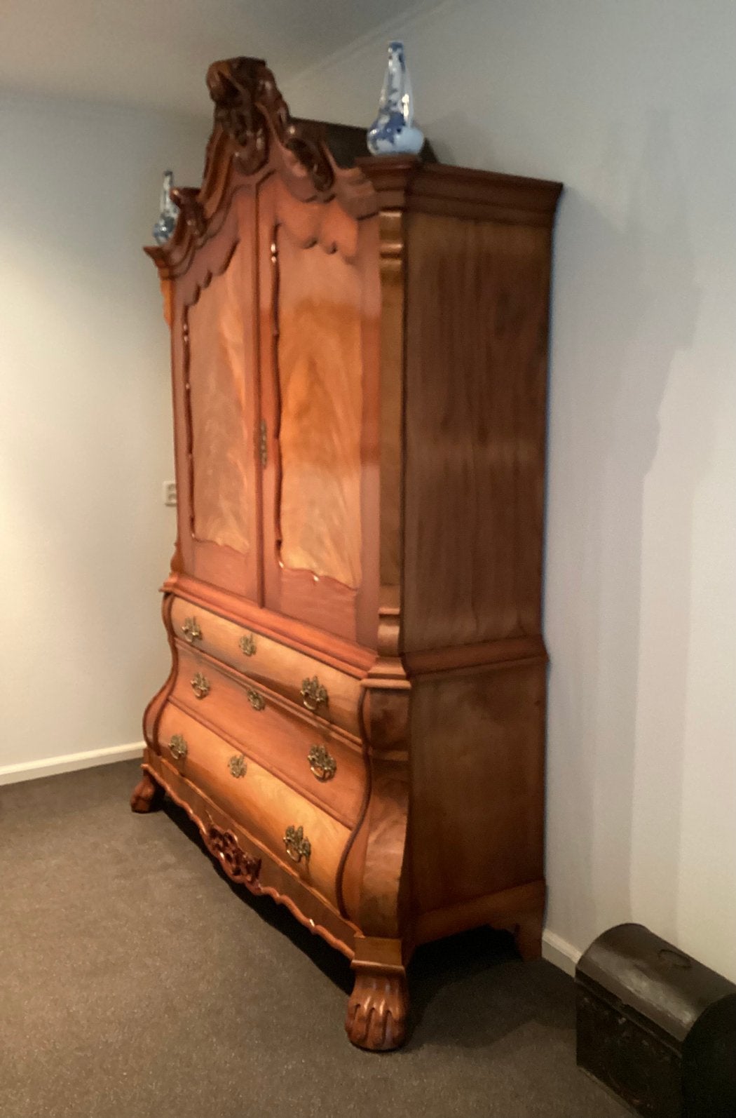 Kabinet mahonie houten, Ophalen