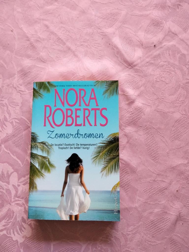 nora roberts ophalen of verzenden, Boeken, Romans, Ophalen, Zo goed als nieuw