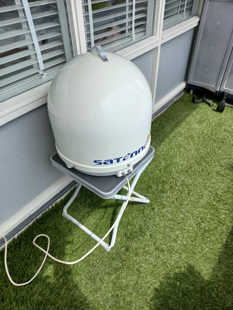 Satenne PS-2 satellietschotel m. receiver en div. kabels, Ophalen, Gebruikt, (Schotel)antenne, Overige merken