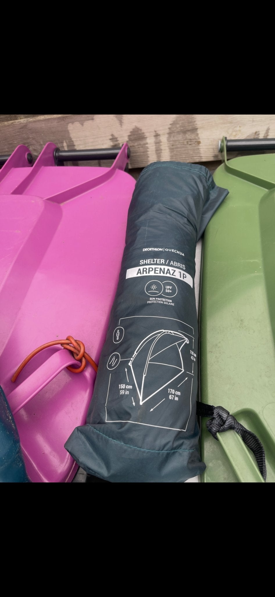 Nieuwe  1-persoons zonnescherm/shelter Quechua Arpenaz 1P, Ophalen of Verzenden, Zo goed als nieuw, Tot en met 2