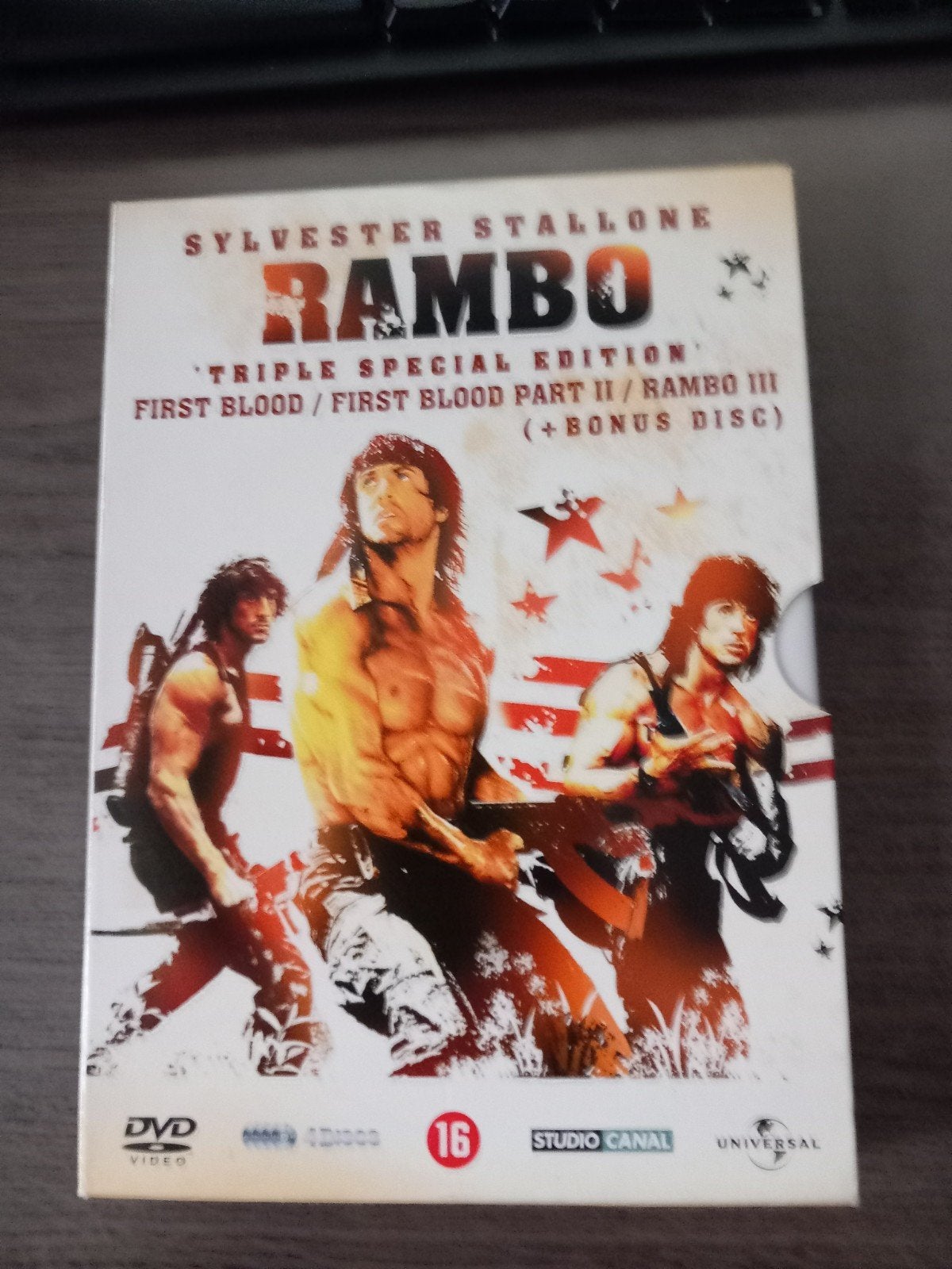 Rambo Triple Special Edition DVD Boxset First Blood 1&2 &3+B, Vanaf 16 jaar, Nederlands, Actiethriller, Ophalen of Verzenden