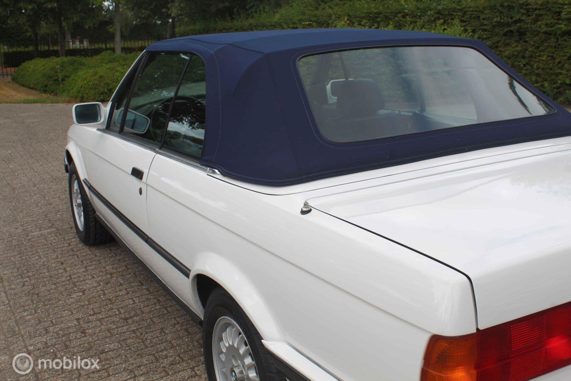 BMW 325i E30 Cabrio automaat | Inruil mogelijk. | Topstaat!, foto 10