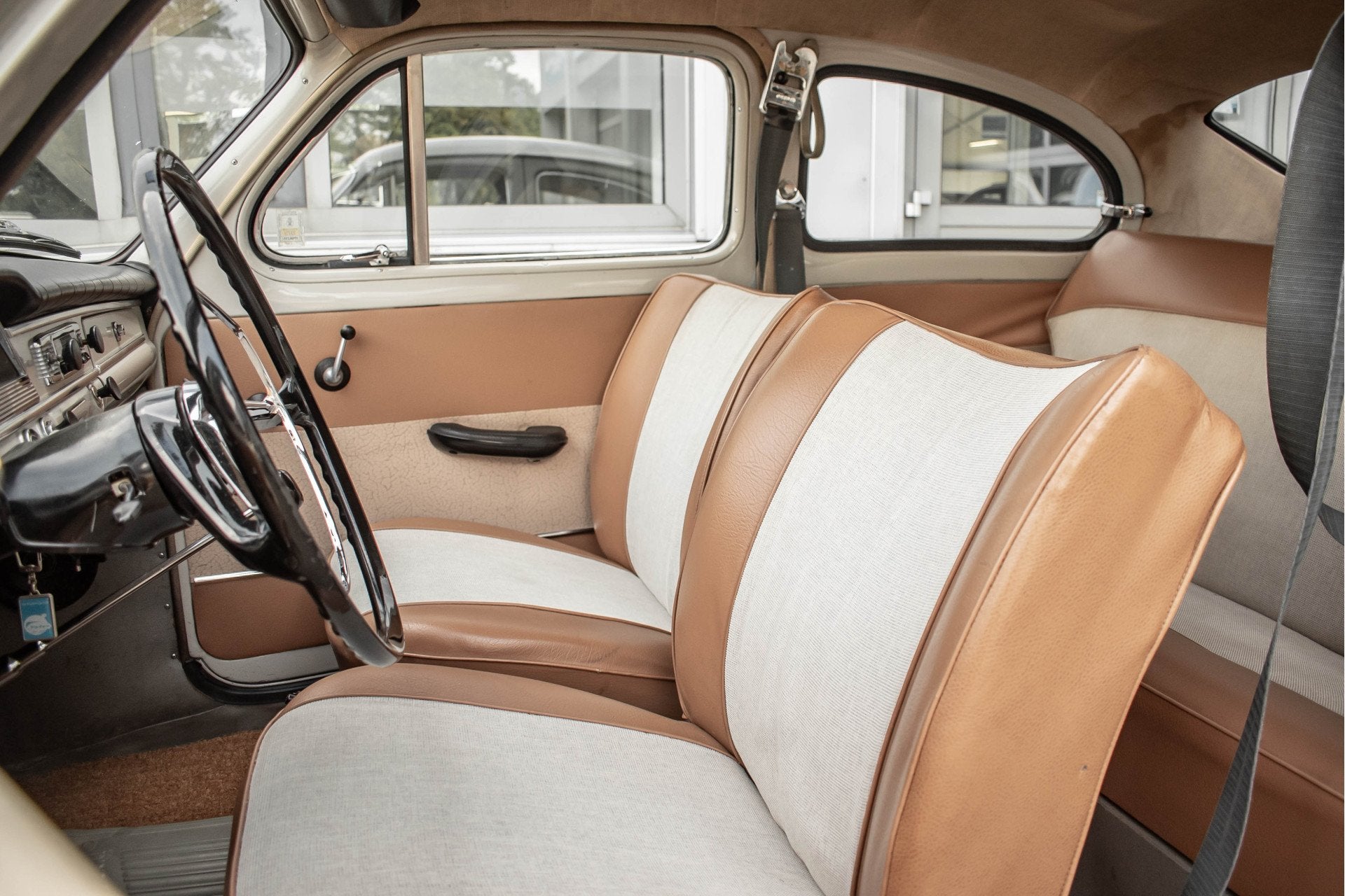 Volvo P 54403 A | Kattenrug | extreem net exemplaar, foto 11