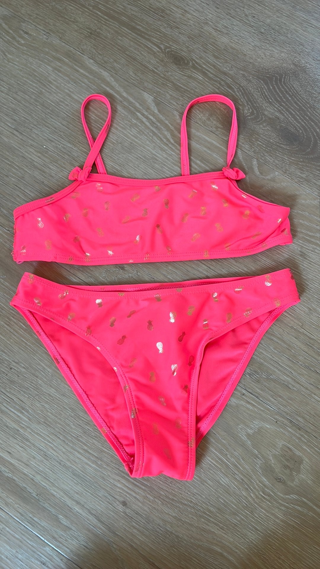 Bikini 134 140 roze met gouden ananas, Gebruikt, Bikiniset, Meisje, Ophalen of Verzenden