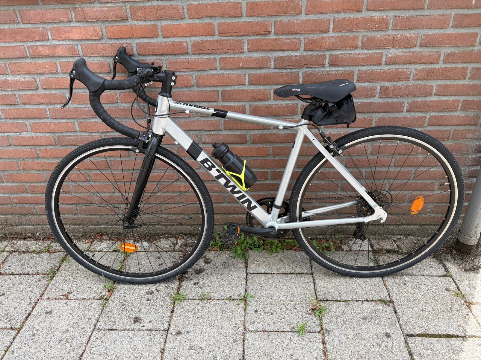 Btwin Triban 100 racefiets, Fietsen en Brommers, Fietsen | Racefietsen, Minder dan 10 versnellingen, Aluminium, Zo goed als nieuw