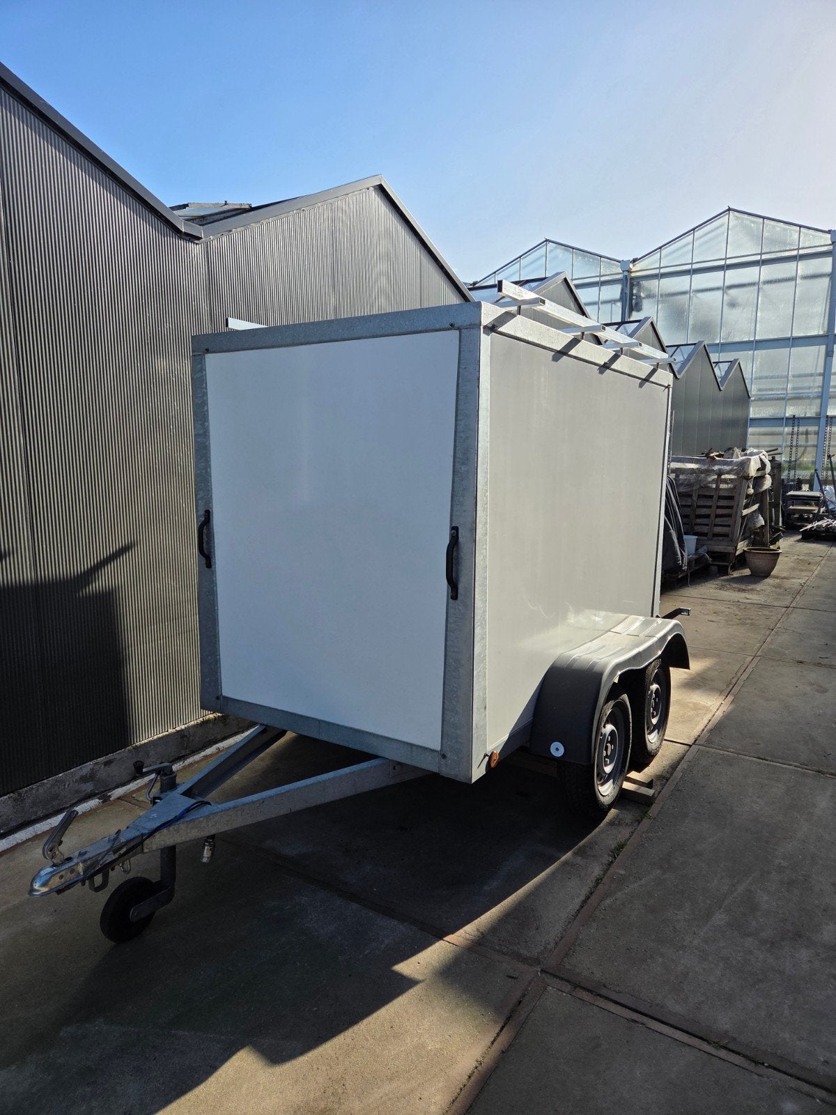 Aanhanger + Tuckersysteem + diverse glazenwas artikelen., Ophalen, Nieuw