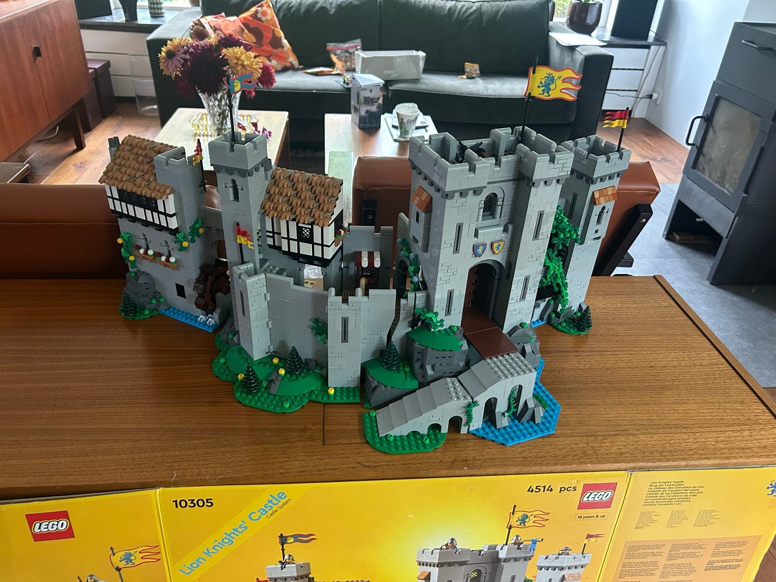 Lego set Lion Knight’s castle 10305, Lego, Ophalen of Verzenden, Zo goed als nieuw, Compleet