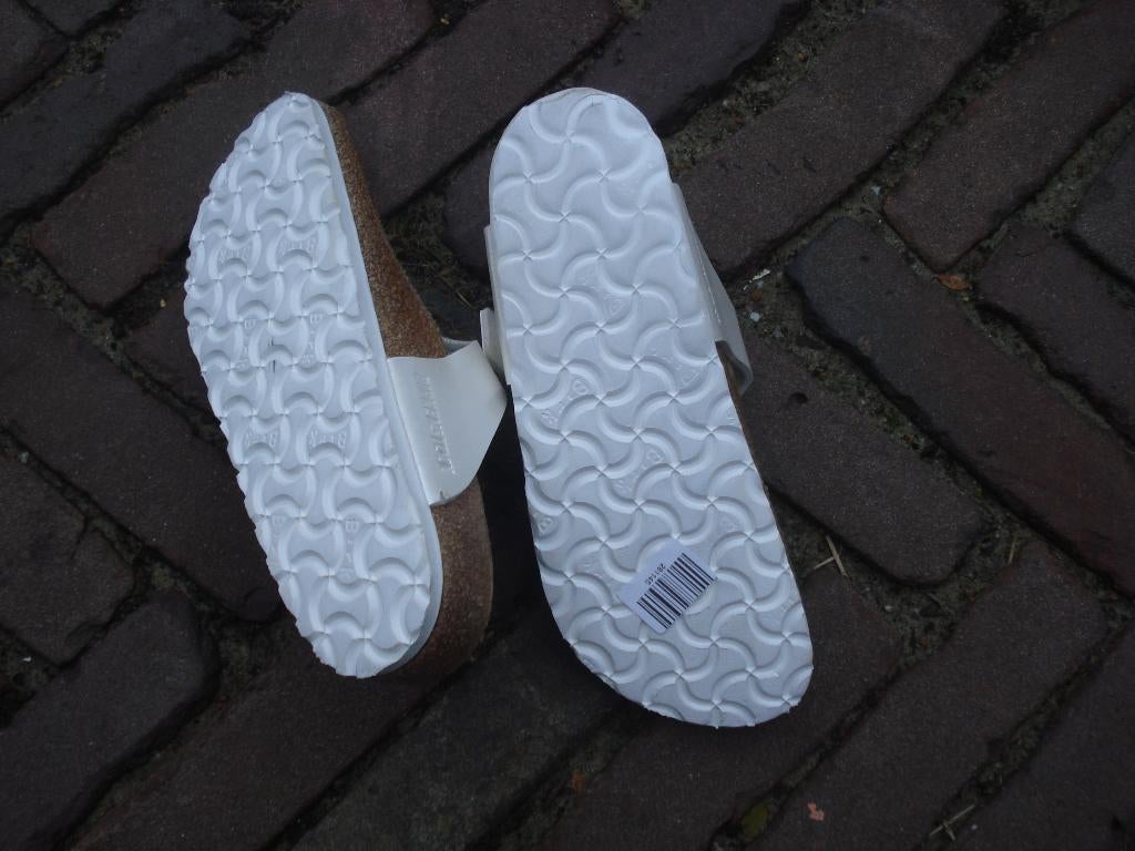 BIRKENSTOCK GIZEH WIT NIEUW 36 GRATIS VERZENDING PER POST, Slippers, Birkenstock 36, Verzenden, Wit