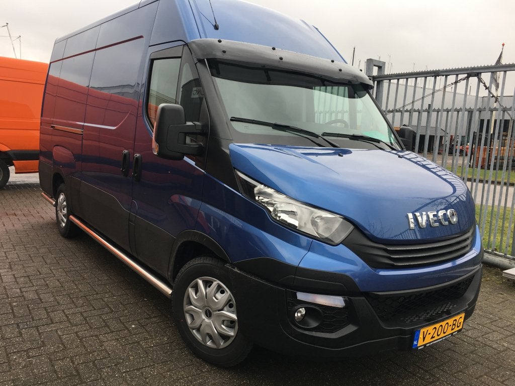 Iveco Daily 35S18 Sidebars Recht, Niet ingevuld, Niet ingevuld, Niet ingevuld
