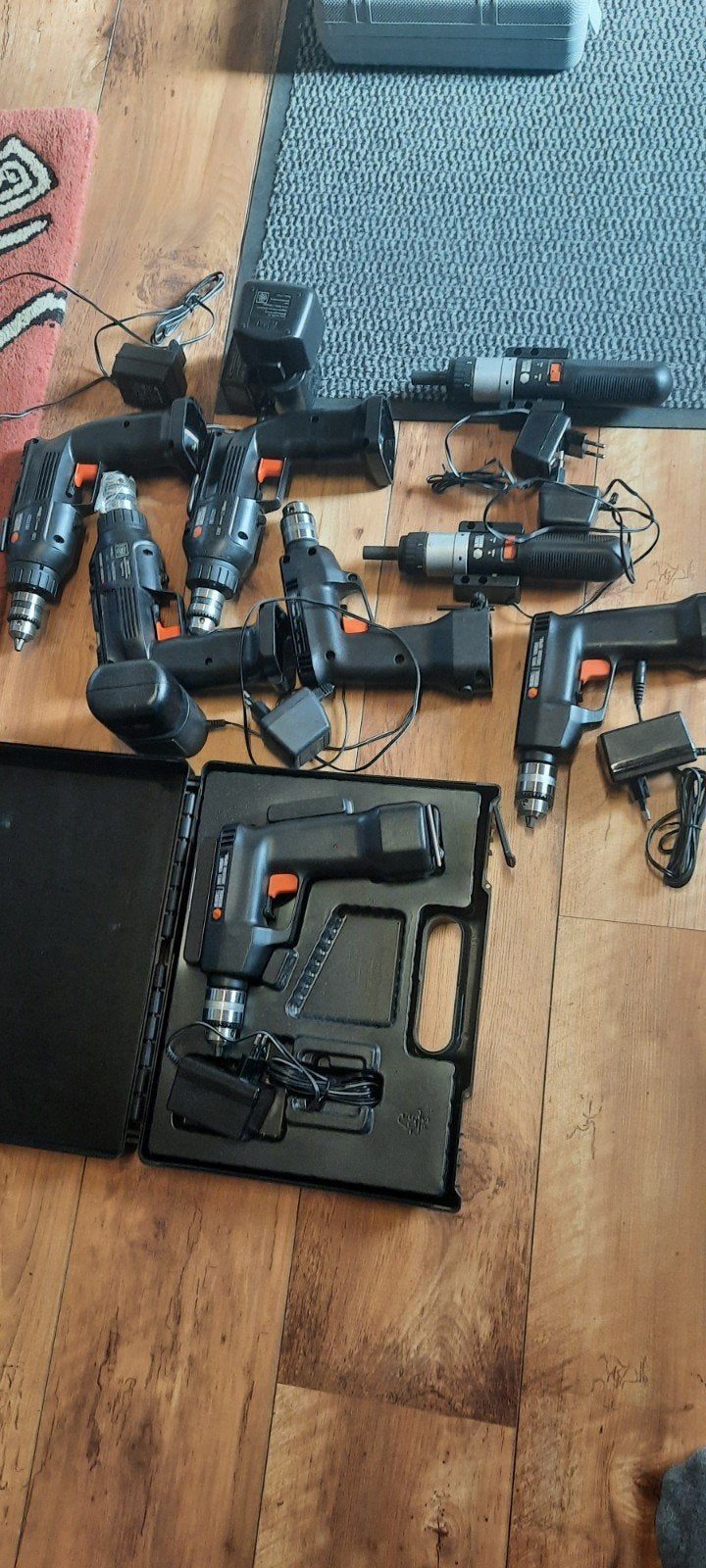Diverse Black & Decker accu gereedschap, Ophalen, Gebruikt, Variabele snelheid, Boor- en Schroefmachine