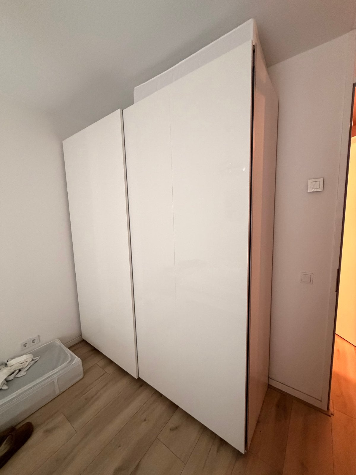 Ikea pax Wit glans kledingkast met schuifdeuren en lades, Ophalen, Gebruikt, 100 tot 150 cm, 200 cm of meer