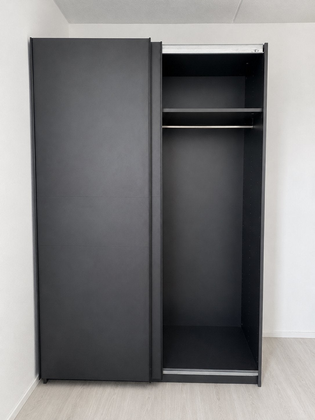 Schuifdeur kast, Ophalen, Gebruikt, 25 tot 50 cm