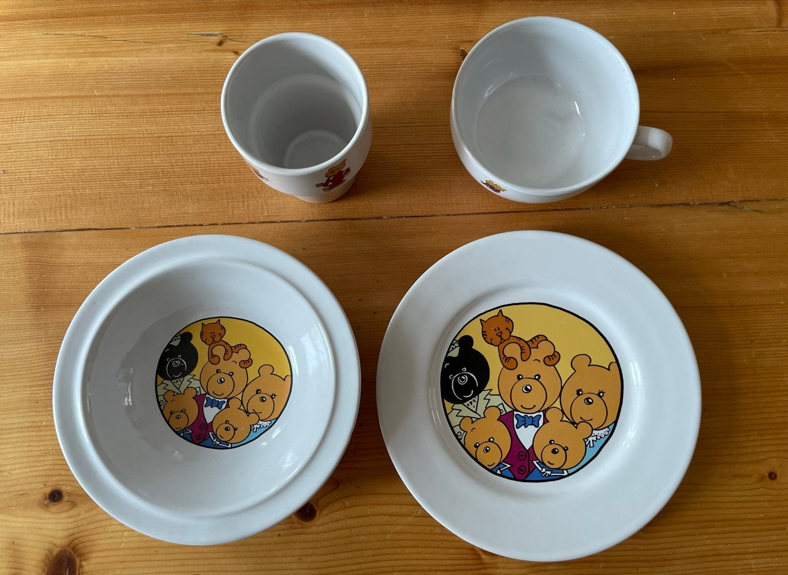 Bob de Beer servies van de Bijenkorf - zo goed als nieuw, Huis en Inrichting, Keuken | Servies, Overige merken, Keramiek, Overige typen