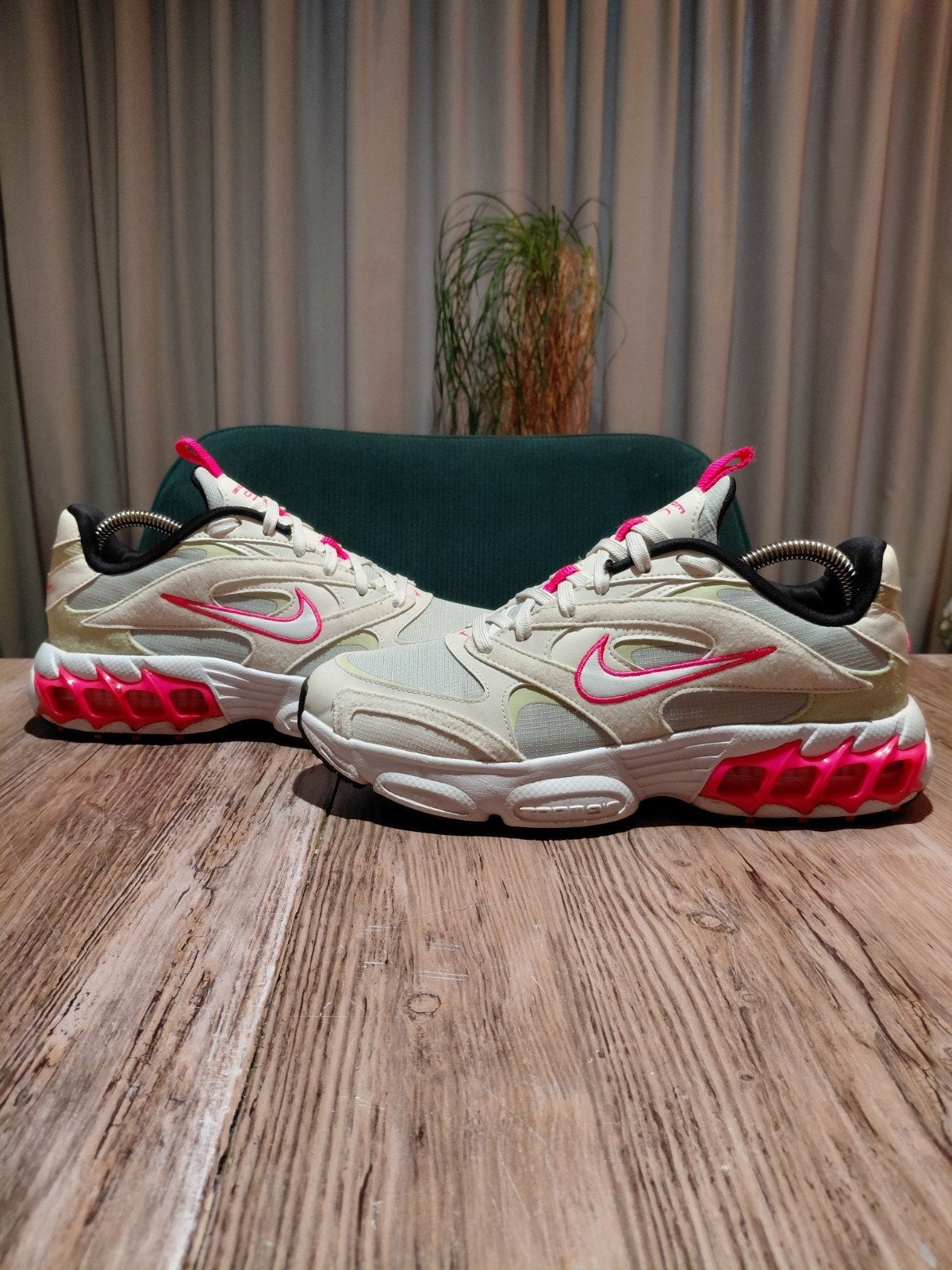 Nike Zoom Air Fire 'Hyper Pink' Size 40, Wit, Nike, Ophalen of Verzenden, Sneakers of Gympen