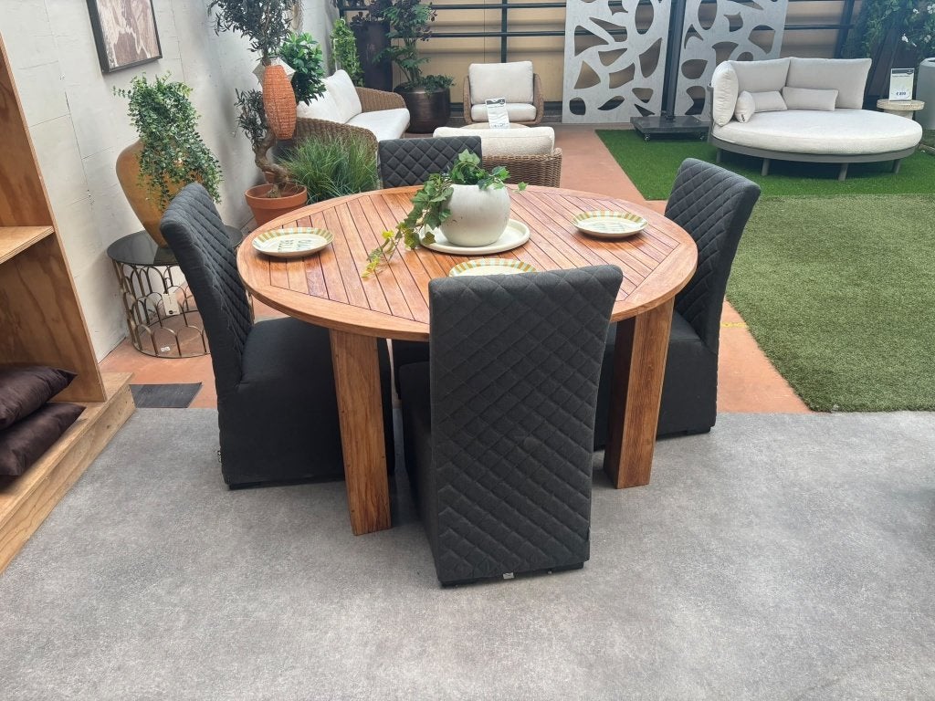 Fonteyn | Tuinset Klos-Java | Showroommodel, Ophalen, 4 zitplaatsen, Gebruikt, Teakhout