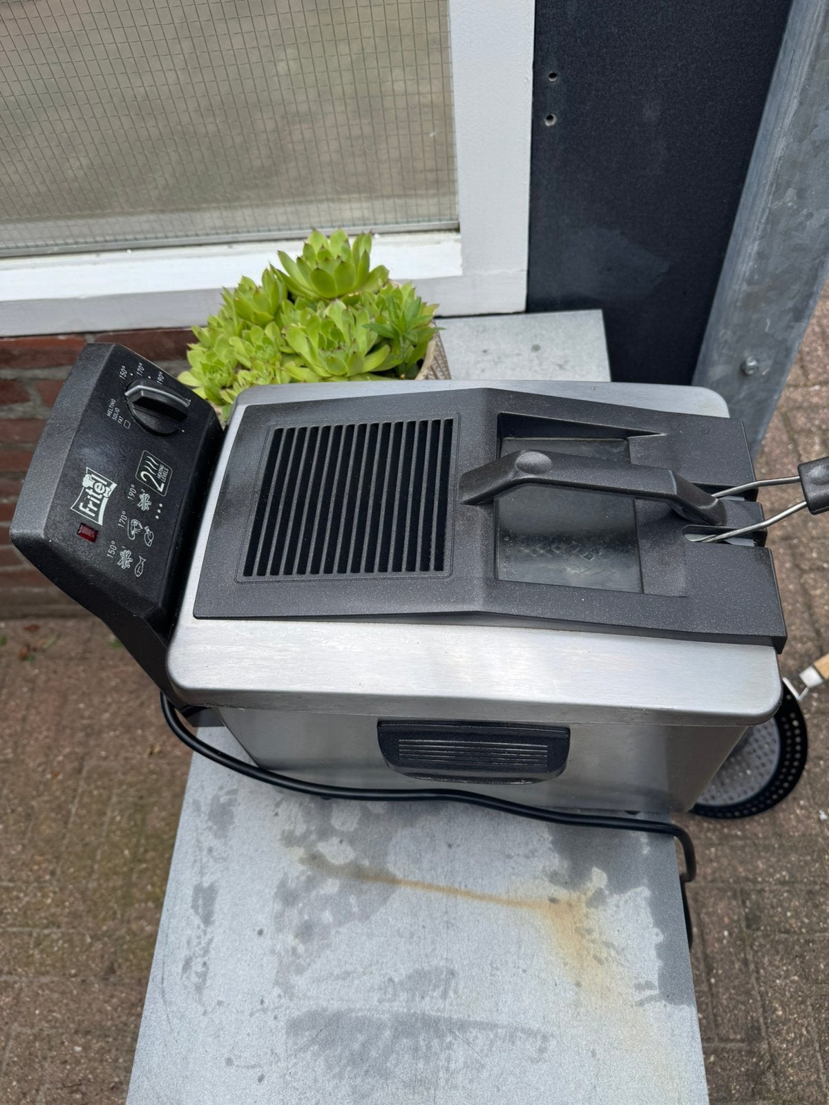 Friteuse Fritel, 2 tot 3 liter, Ophalen, Gebruikt