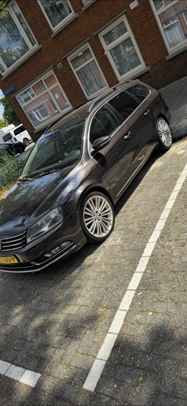 Volkswagen Passat 2.0 TDI 103KW Variant DSG 2013 Bruin, 1800 kg, 4 cilinders, Bruin, Diesel