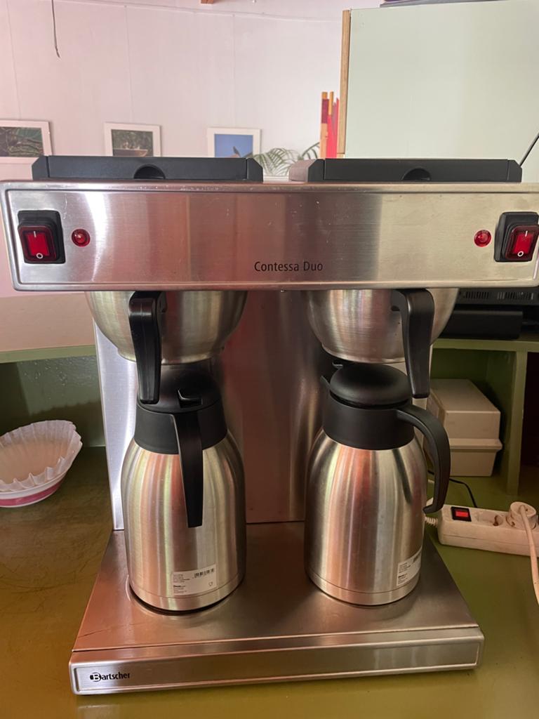 Comtessa Duo koffiezetter, Gebruikt, 10 kopjes of meer, Koffiemachine, Gemalen koffie