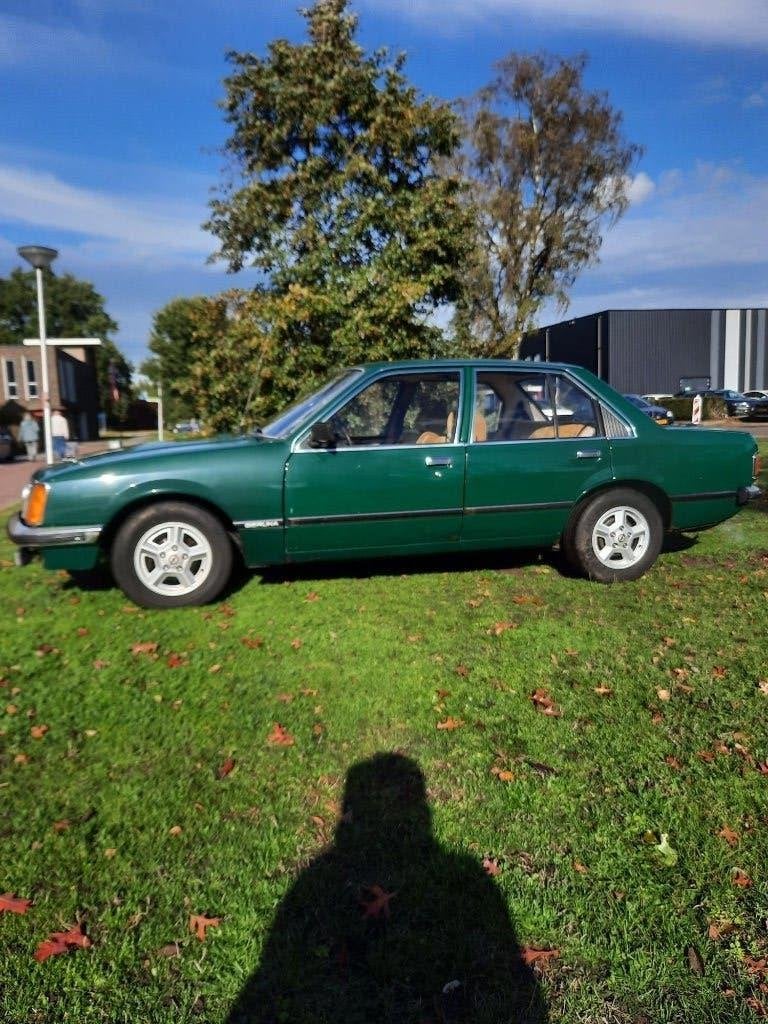 Opel COMMODORE