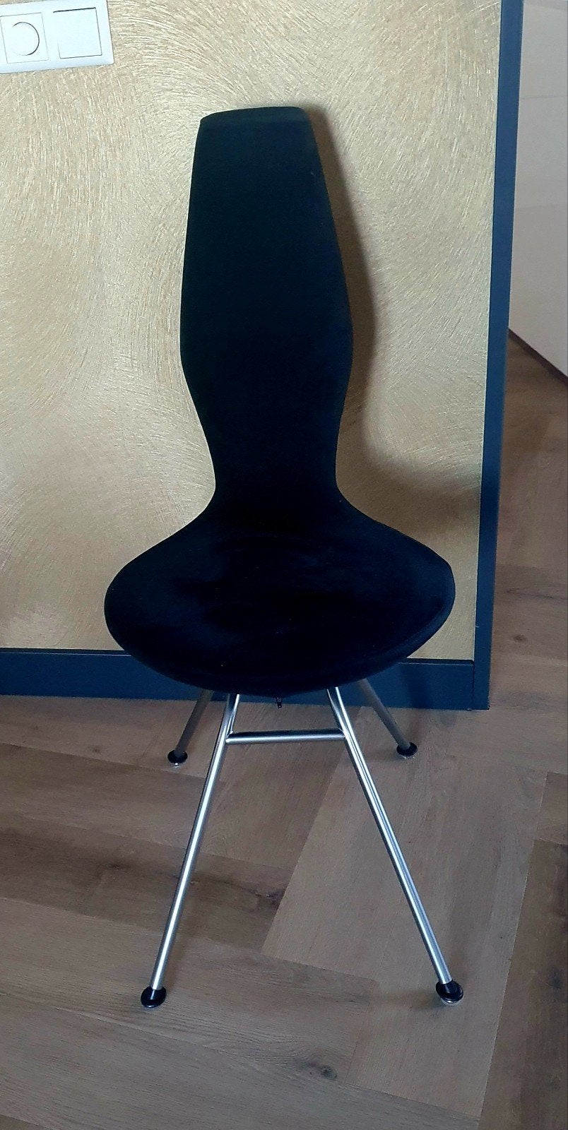 3 Variér Stokke stoelen zo goed als nieuw, Ophalen, Zo goed als nieuw, Zwart