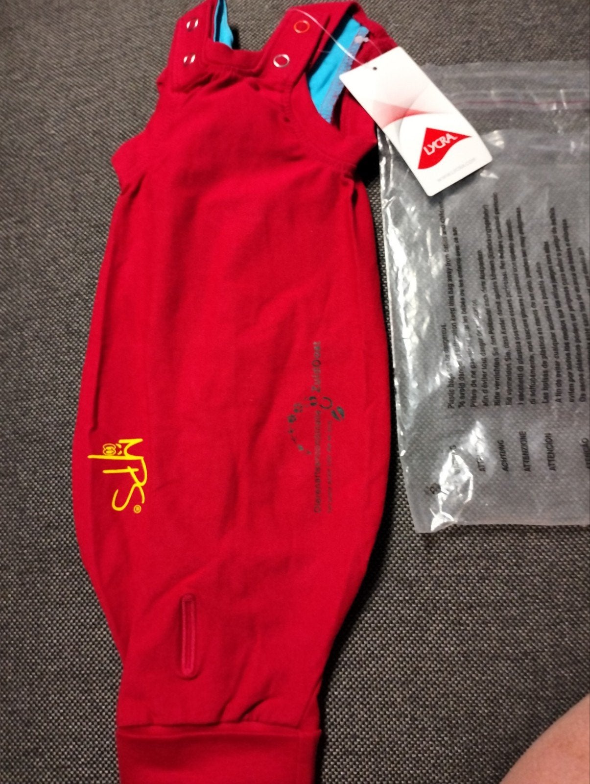 Nieuwe beschermende romper maat XS met Lycra, Dieren en Toebehoren, Ophalen of Verzenden, Nieuw