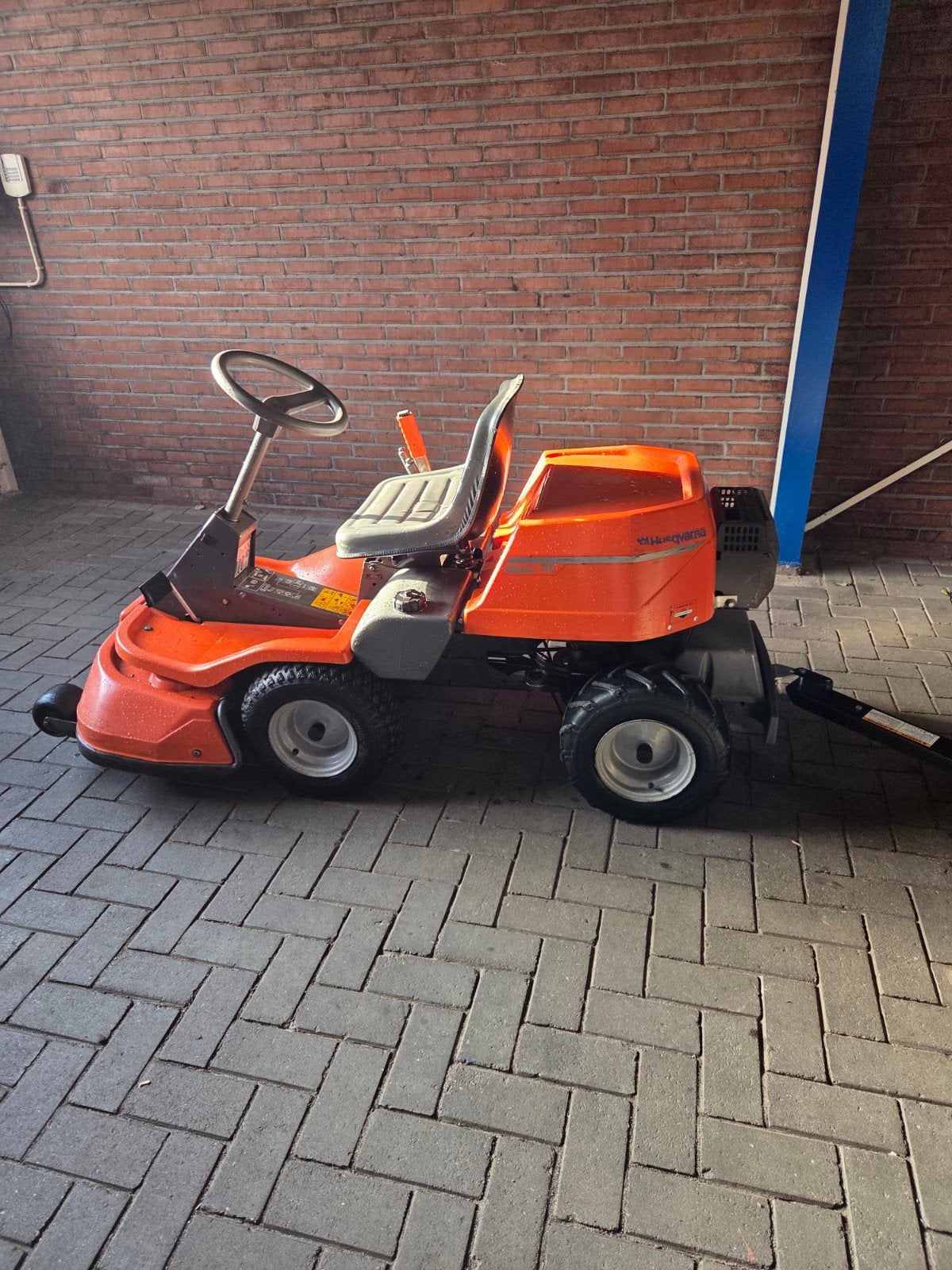 husqvarna zitmaaier met aanhanger, Tuin en Terras, Ophalen of Verzenden, Gebruikt, Minder dan 90 cm