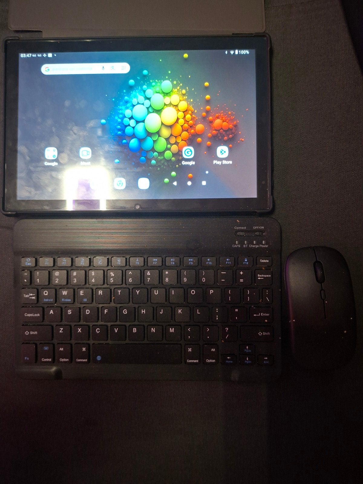 Tablet met beschermhoes en toetsenbord en muis, Computers en Software, Android Tablets, Ophalen, Zo goed als nieuw, 10 inch