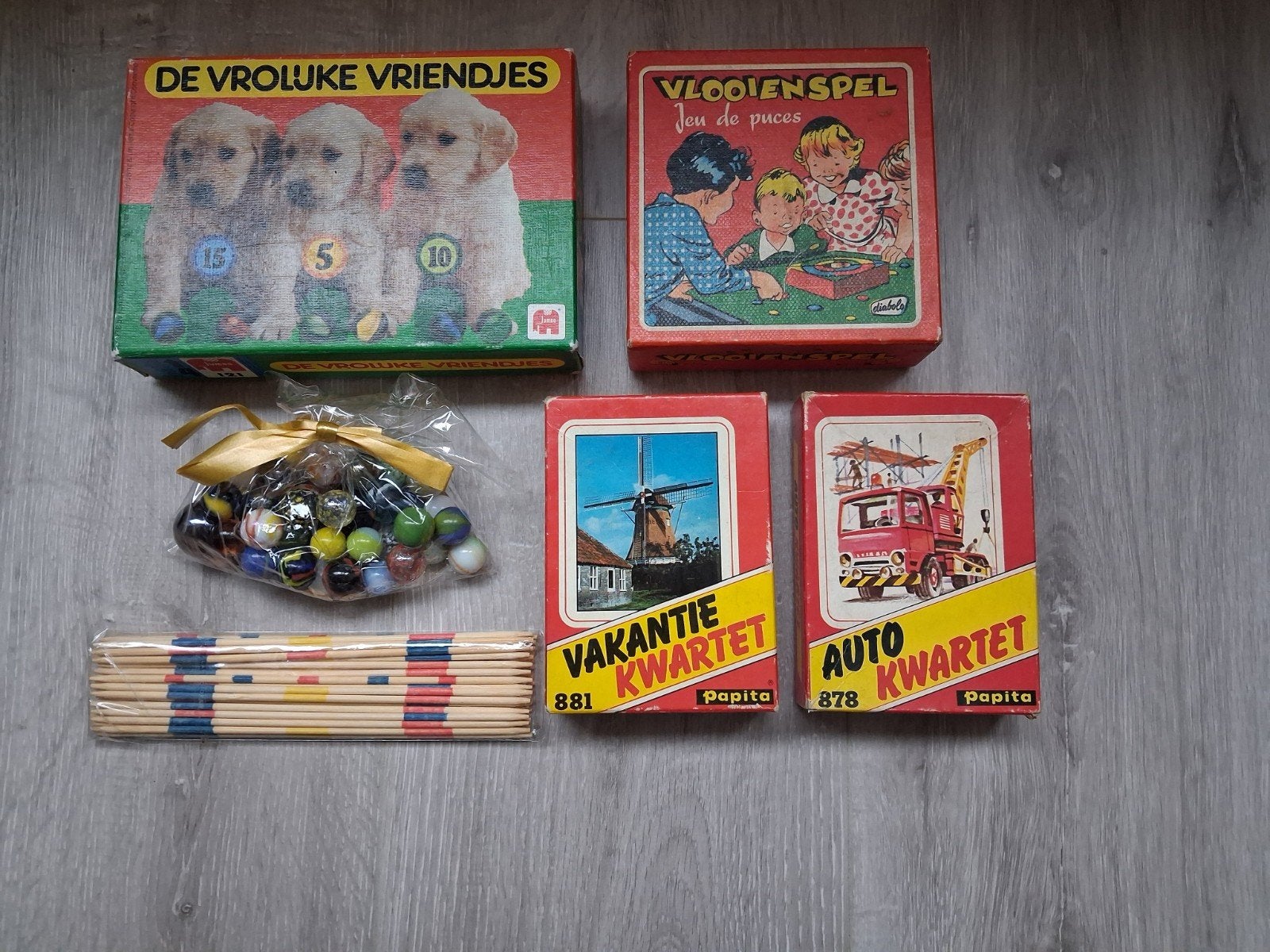5 vintage spelletjes, vlooienspel/ kwartet/knikkerspel ea, Ophalen of Verzenden