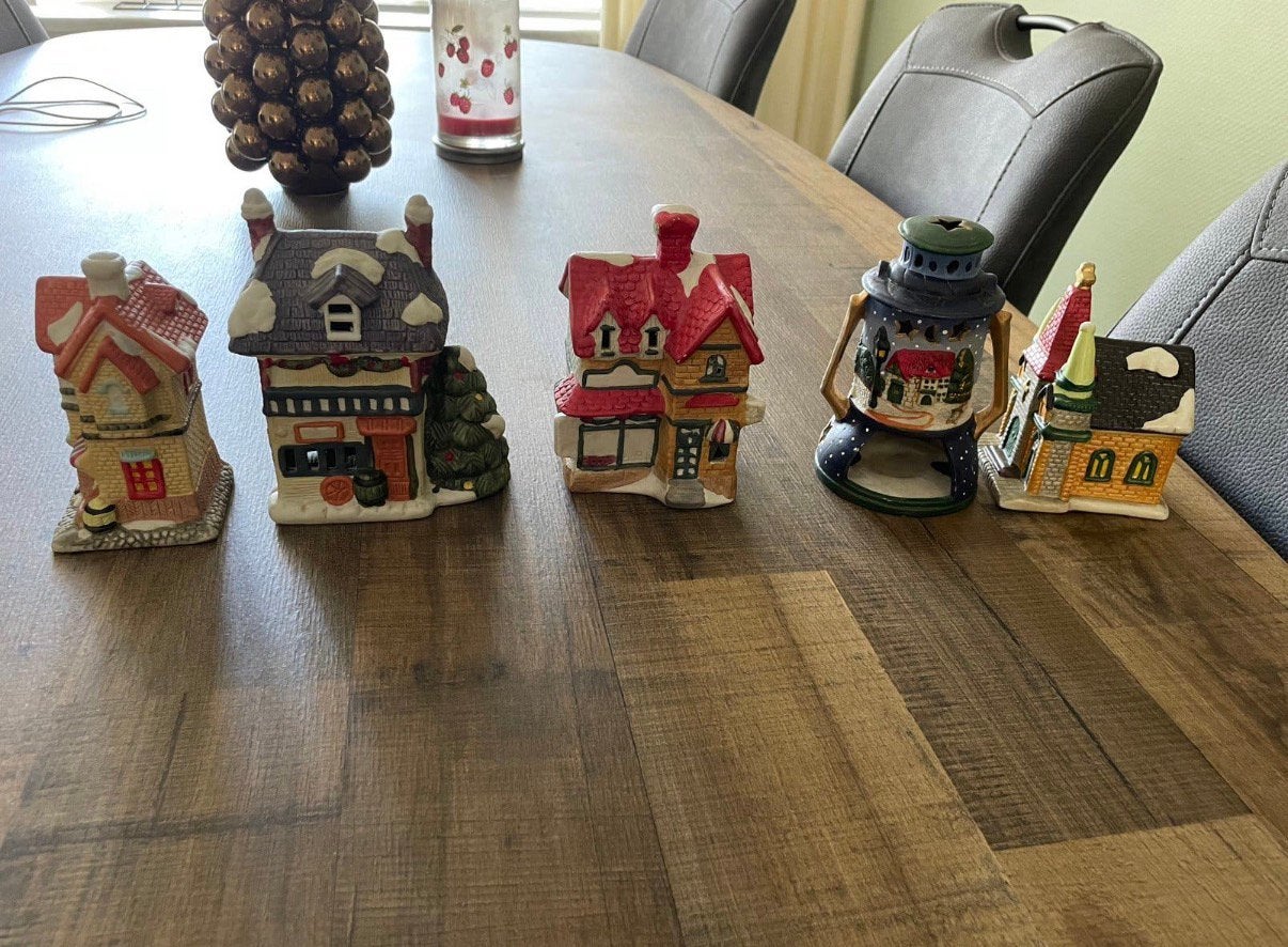 5 Kerstdorphuisjes | Mooie kerstdecoratie, Diversen, Ophalen of Verzenden, Zo goed als nieuw