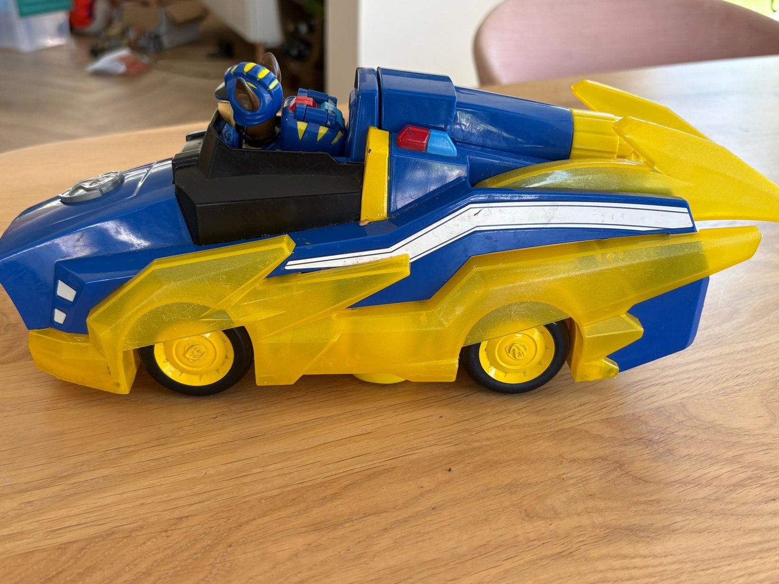Paw Patrol Mighty Pups Super Paws Chase Deluxe Voertuig, Ophalen, Gebruikt