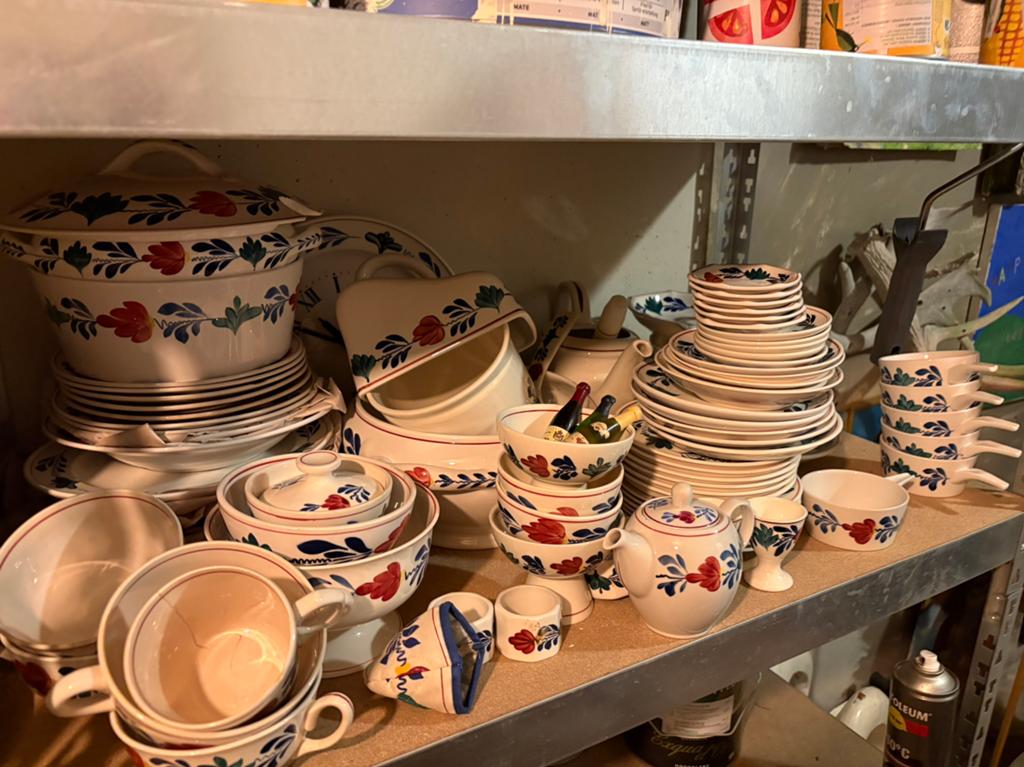 Boerenbont zeer uitgebreid servies, Ophalen