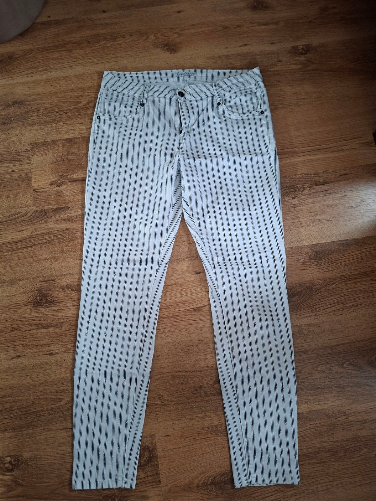 Red Button gestreepte broek - Maat 42, Kleding | Dames, Broeken en Pantalons, Wit, Maat 42/44 (L), Ophalen of Verzenden, Zo goed als nieuw