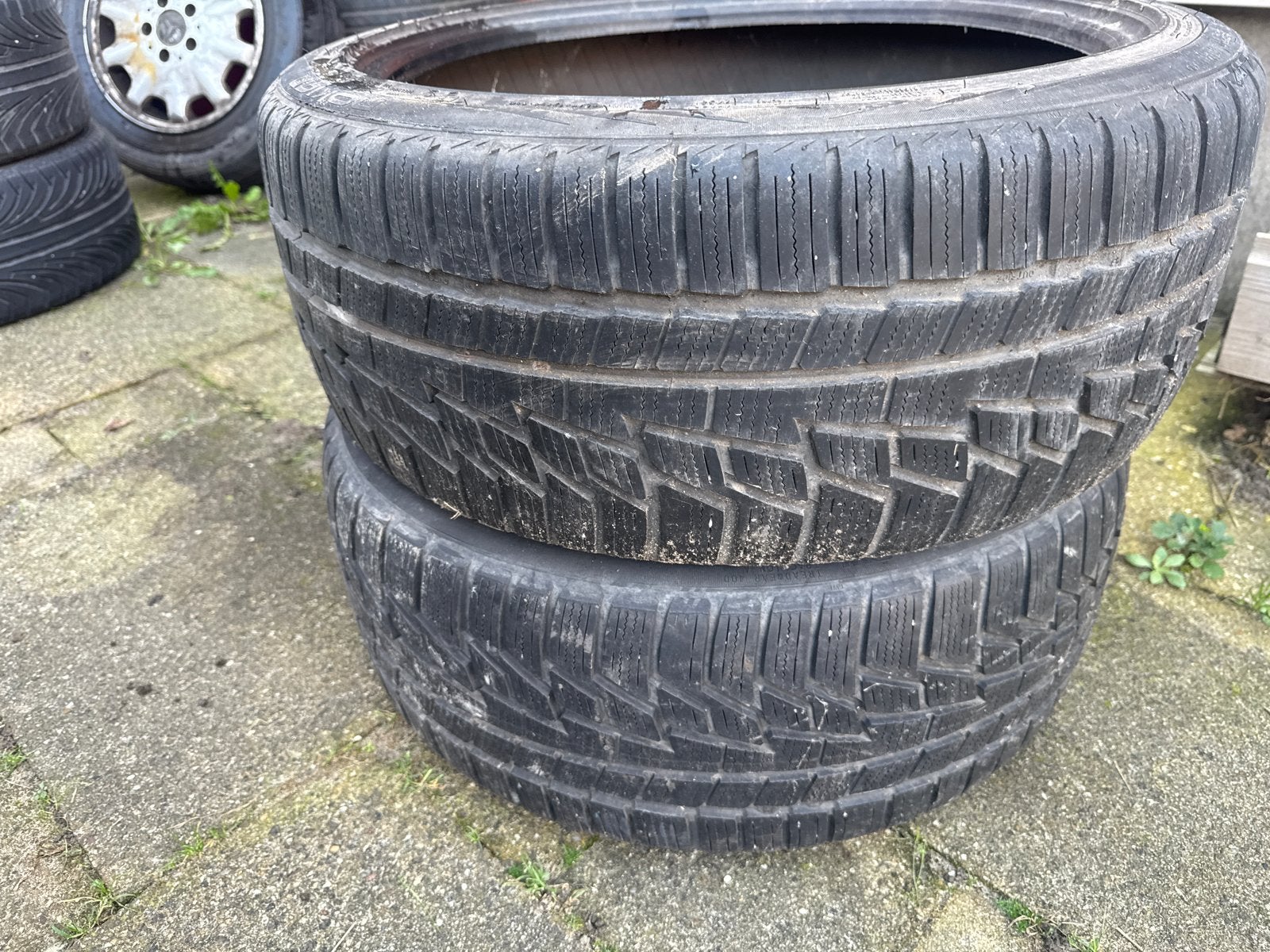 Banden all weather maat 225/40/15 merk Nokian, Ophalen