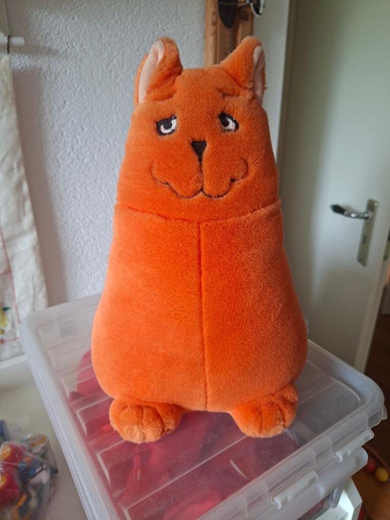 Oranje knuffel kat met lange staart, Oranje, Gebruikt, Ophalen of Verzenden, Kat