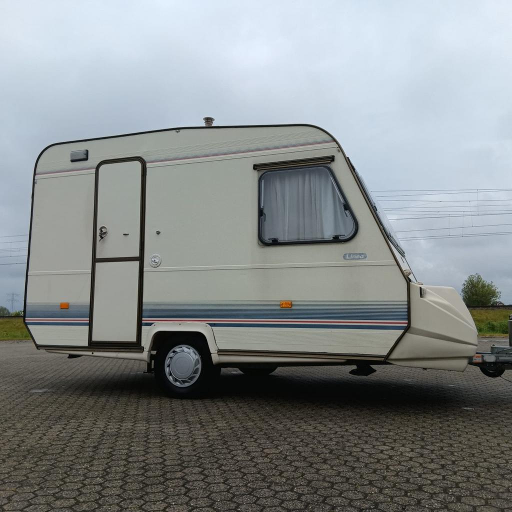 Caravan Adria 4256 DO , 3 pers, met voortent en luifel., Caravans en Kamperen, Vast bed, Luifel, Kleine zit, Tot en met 3