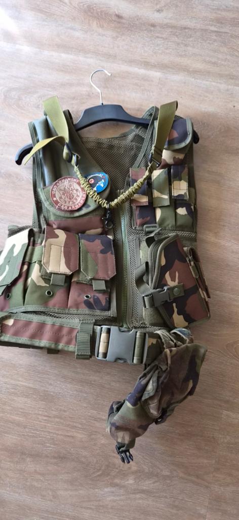 Airsoft vest met slinger, heuptasje en regenjas (188cm), Ophalen of Verzenden, Gedragen, SEYNTEXT 1999