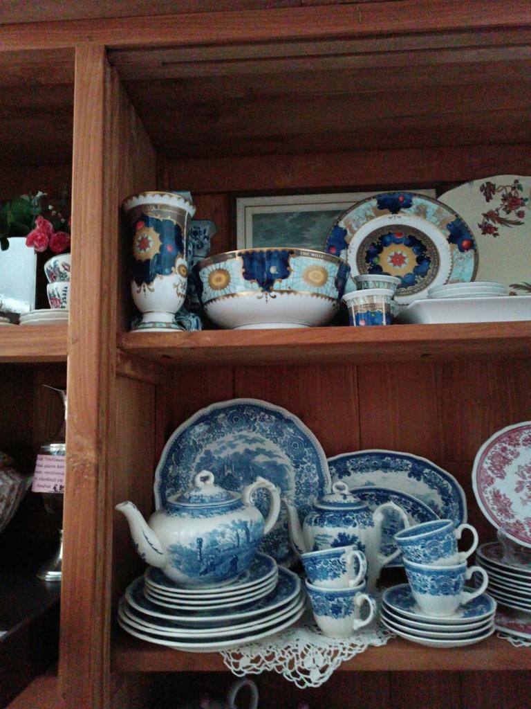 超希少Villeroy&Boch Burgenland 高級ヴィンテージ食器フル 超希少Villeroy&Boch Burgenland 高級ヴィンテージ食器フル 【公式通販】