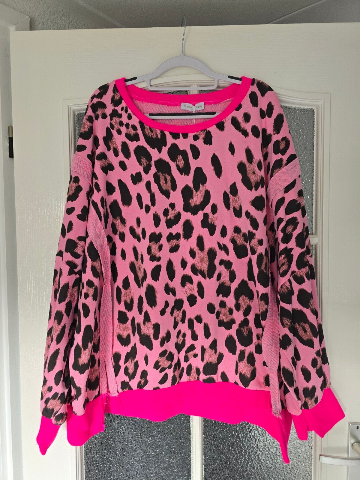 nieuwe trui panter roze 42 44 46, Ophalen of Verzenden, Nieuw, Maat 46/48 (XL) of groter, Roze